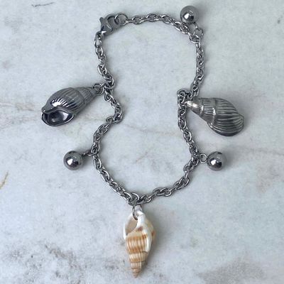 PULSERA TIFFANY CON BOLITAS Y CARACOLES - Imagen 1