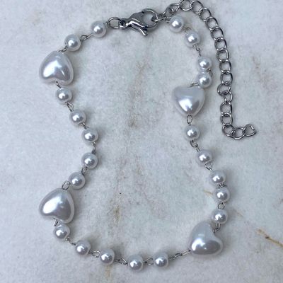 PULSERA FULL PERLITAS REDONDAS CON PERLAS FORMA CORAZON - Imagen 1