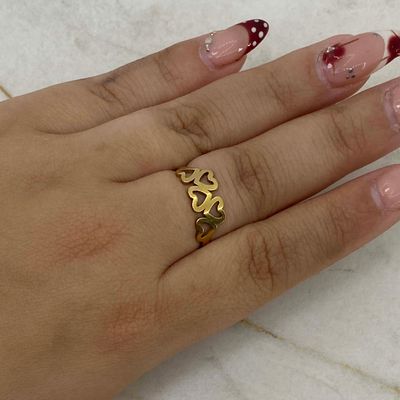 ANILLO ACERO DORADO 5 CORAZONES ARRIBA Y ABAJO - Imagen 1
