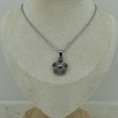 COLLAR FLOR MACIZA CHICA - Imagen 1