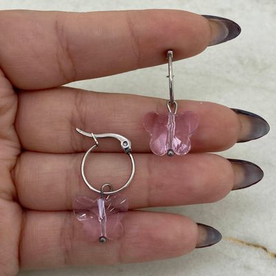 ARGOLLA FINA CON CRISTAL - MARIPOSA ROSA - Imagen 1