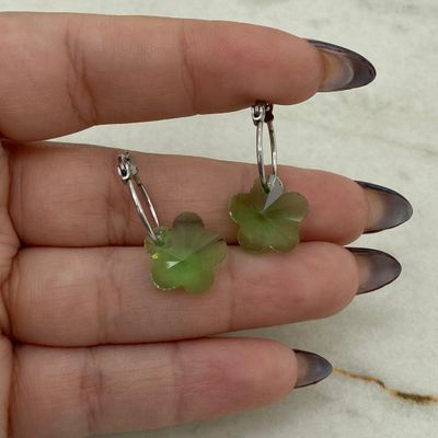 ARGOLLA FINA CON CRISTAL - FLOR VERDE - Imagen 1
