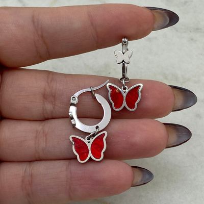 ARGOLLA PLANA CON MARIPOSA LISA Y MARIPOSA COLGANTE - ROJA - Imagen 1