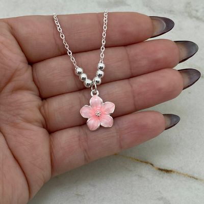 COLLAR ACERO BLANCO CON BOLITAS - FLOR ROSA - Imagen 1