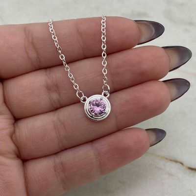 COLLAR ACERO BLANCO CUBIC REDONDO CON CALOTA - ROSA - Imagen 1
