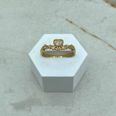 ANILLO DORADO CINTILLO CON MICROCRISTALES Y CUBIC CORAZON TRANSPARENTE - Imagen 1