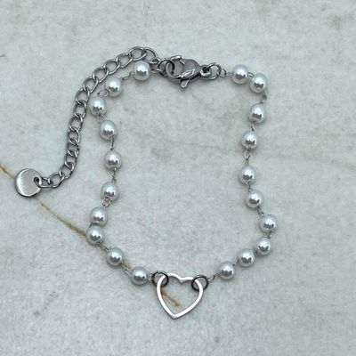 PULSERA FULL PERLITAS CON CORAZON CALADO ENGARZADO - Imagen 1