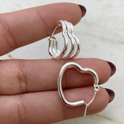 ARGOLLA ACERO BLANCO TRIPLE LINEA CORAZON - Imagen 1