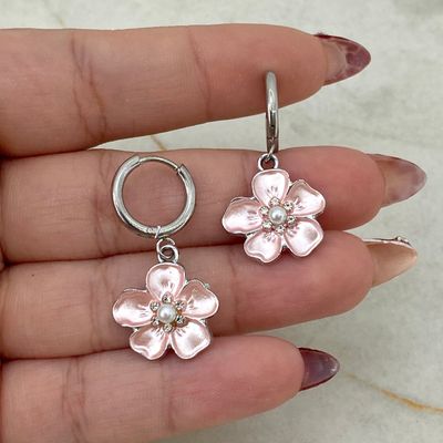 ARGOLLA BISAGRA FLOR CON STRASS Y PERLA - ROSA - Imagen 1